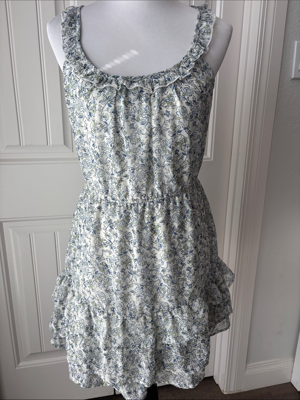 Women's Floral Ruffle Sundress - Blue/White